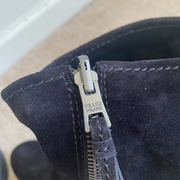 Prada boots - Picture 3 of 4